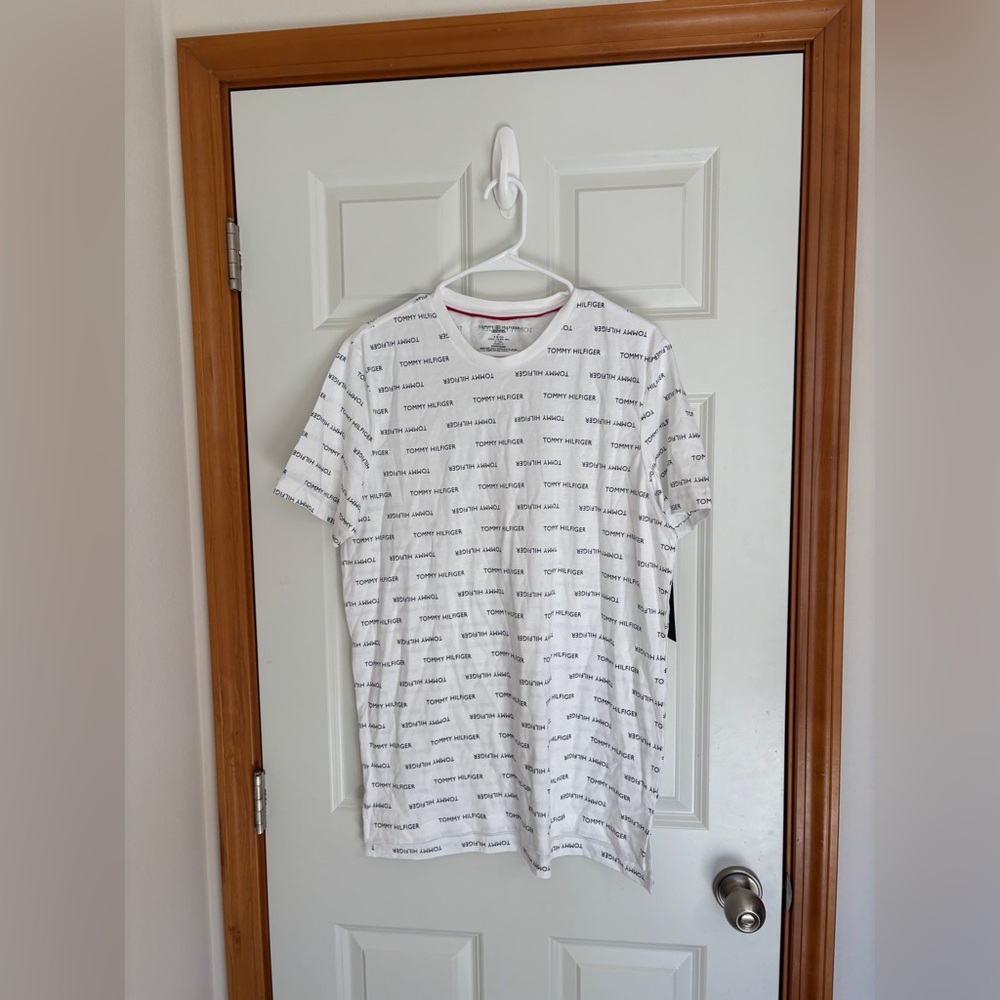 Tommy Hilfiger white sleepwear tee